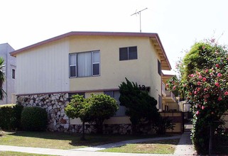 134 E Spruce Ave in Inglewood, CA - Building Photo - Other