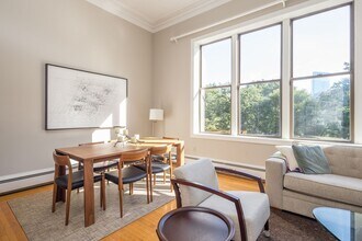 19 Arlington St, Unit 23 in Boston, MA - Building Photo - Building Photo