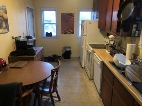 58 King St, Unit 1 in Burlington, VT - Foto de edificio - Building Photo