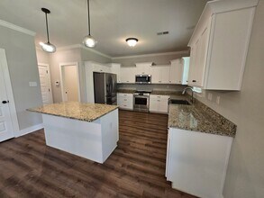 5640 Drew Glazer Dr in Olive Branch, MS - Building Photo - Building Photo