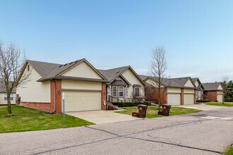 Bromley Park Condominiums in Superior Township, MI - Building Photo - Building Photo