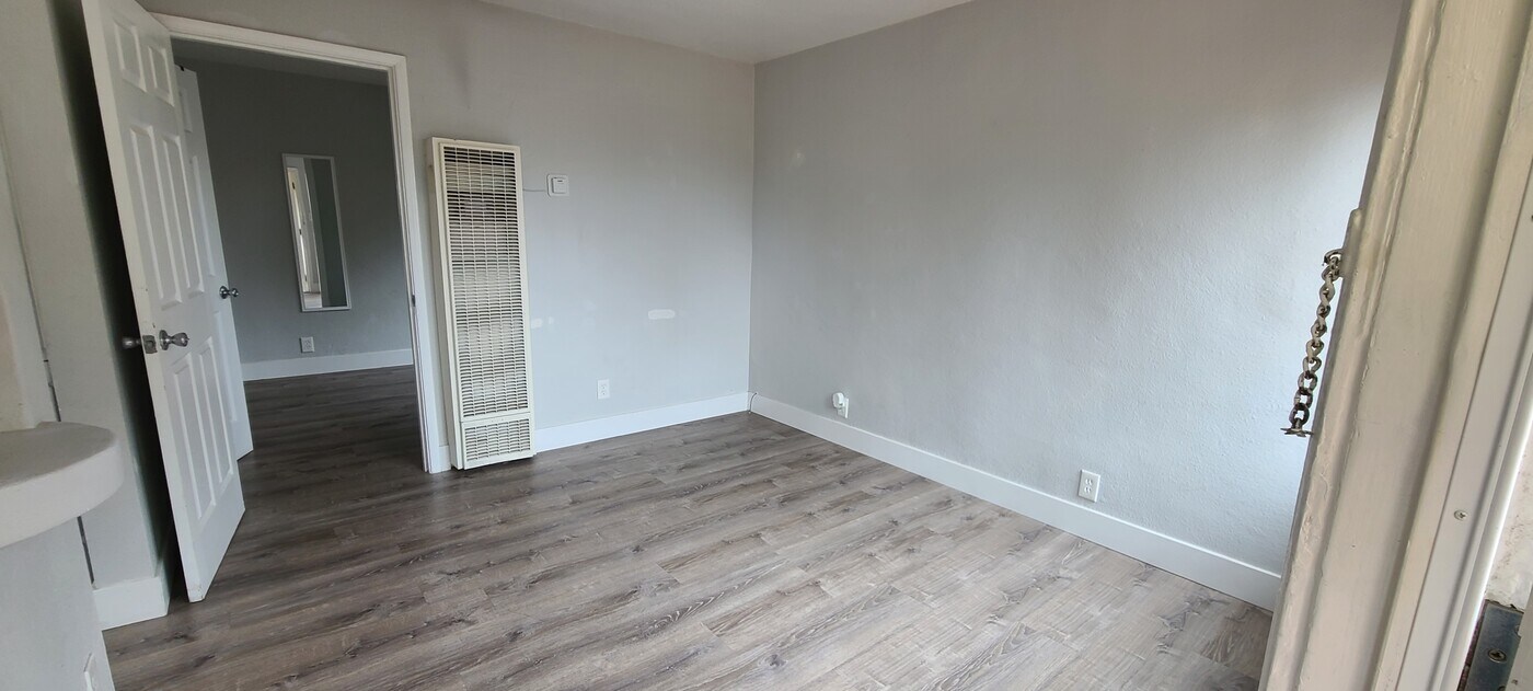 1465 Martin Luther King Jr Way in Berkeley, CA - Building Photo