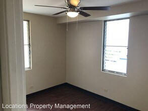 1209 10th Ave in Honolulu, HI - Building Photo - Building Photo