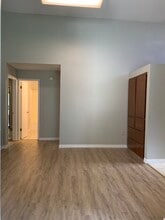 1553 S Elsasser St in DeLand, FL - Building Photo - Building Photo
