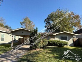 4455 S 5th St in Beaumont, TX - Building Photo