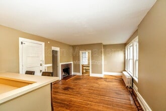 595 University Ave in Rochester, NY - Building Photo - Building Photo