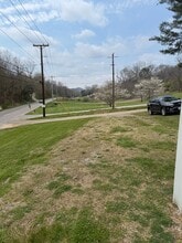 1032 W Carters Valley Rd in Kingsport, TN - Building Photo - Building Photo