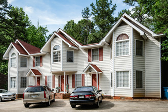 Highland Park Townhomes in Athens, GA - Building Photo - Other