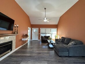 192 Franck Ln in Bracey, VA - Building Photo - Building Photo