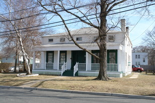 18 Washington St Apartments