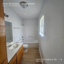 4005 Hitchrock Dr in Killeen, TX - Building Photo - Building Photo