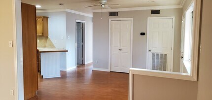 900 Hill Top Dr in Canyon Lake, TX - Building Photo - Building Photo