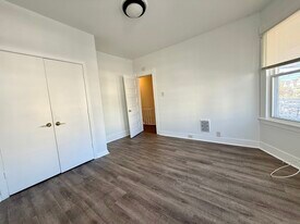 519 Brooks St in Bridgeport, CT - Building Photo