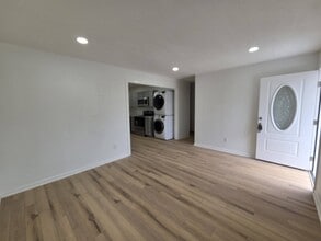 5506 Campbell Ave in Richmond, VA - Foto de edificio - Building Photo