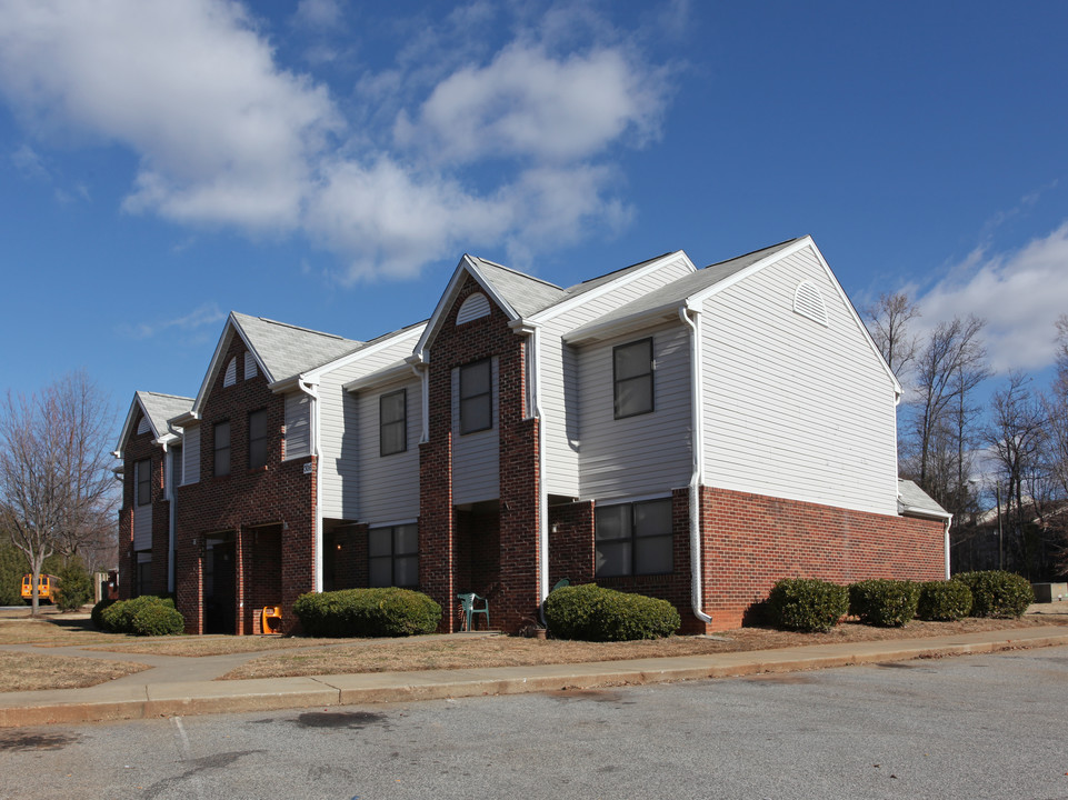 River Birch in Greensboro, NC - Building Photo