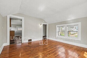 329 Charles Ave SE in Grand Rapids, MI - Building Photo - Building Photo