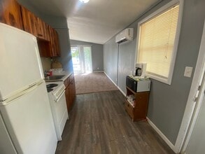 732 Bonaire Rd in Camdenton, MO - Building Photo - Building Photo