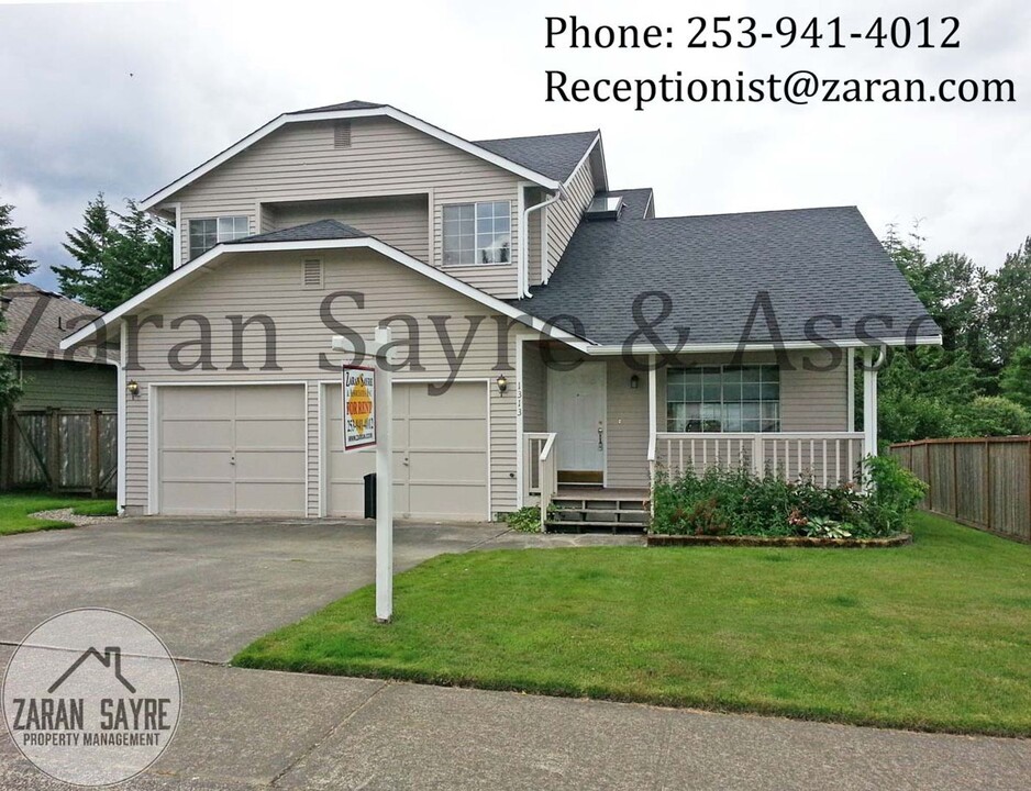 1313 SW 353rd St in Federal Way, WA - Foto de edificio