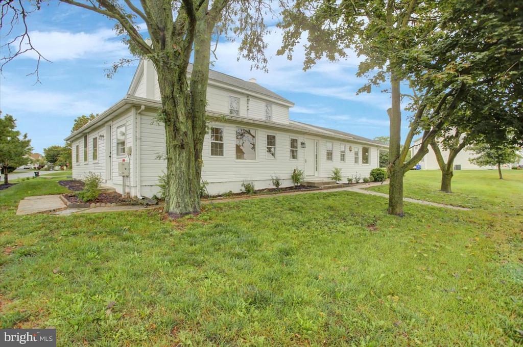 1461 Finch Dr in Chambersburg, PA - Building Photo