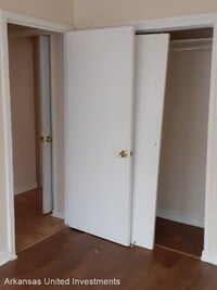 166 Roosevelt Rd photo'