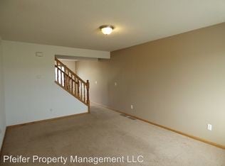 property at 550 6th St NW