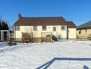 62 Harold Ave in Hempstead, NY - Building Photo - Building Photo