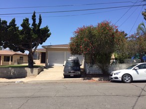 La Mesa Duplex in La Mesa, CA - Building Photo - Other