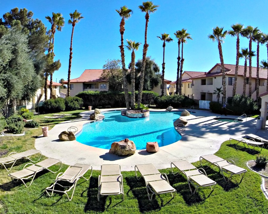 Sandpiper Apartments in Las Vegas, NV - Foto de edificio