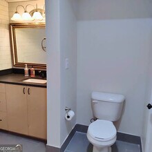 50 Sargent Tigner St in Newnan, GA - Building Photo - Building Photo