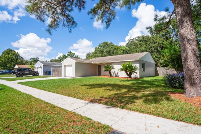 1608 Alliance Ave in North Port, FL - Building Photo - Building Photo