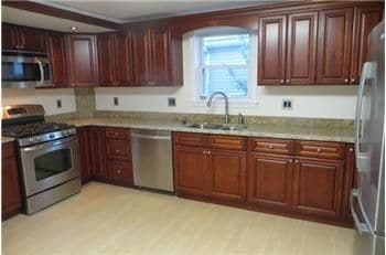 254 Broadway in Lynn, MA - Building Photo - Building Photo