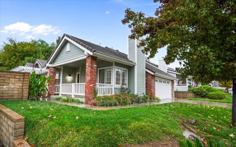 27221 Camden Pl in Santa Clarita, CA - Building Photo