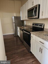 319 W Franklin St-Unit -104 in Baltimore, MD - Building Photo - Building Photo