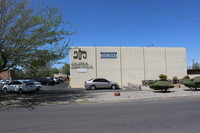 Columbia Apartments in Albuquerque, NM - Building Photo - Building Photo