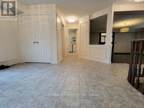 19 Northview Crescent in Barrie, ON - Building Photo - Building Photo