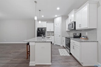 431 Ronnie Drive SE in Hartselle, AL - Building Photo - Building Photo