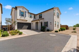 5935 S Coyote Canyon in Mesa, AZ - Building Photo