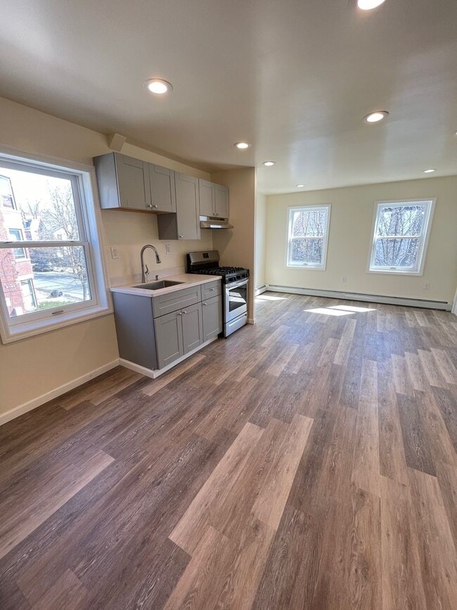 property at 17 Dubois St