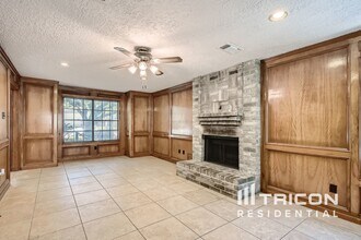 2118 Waterfall Dr in Missouri City, TX - Building Photo - Building Photo