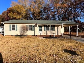 215 Liberty St in Rockwell, NC - Building Photo