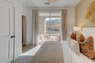 1404 Mountain Laurel Rd in San Marcos, CA - Building Photo - Building Photo