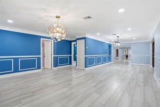 2121 Park St N in St. Petersburg, FL - Building Photo - Building Photo