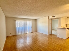 6400 Kraft Ave in Los Angeles, CA - Building Photo - Building Photo