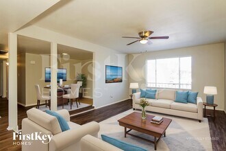 3301 W Mountain View Rd in Phoenix, AZ - Building Photo - Building Photo