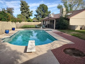 4526 E Crocus Dr in Phoenix, AZ - Building Photo - Building Photo