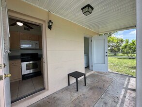 3340 Normandy Dr in Port Charlotte, FL - Building Photo - Building Photo