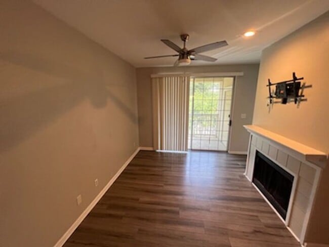 1600 Long Grove Dr in Mount Pleasant, SC - Building Photo - Building Photo