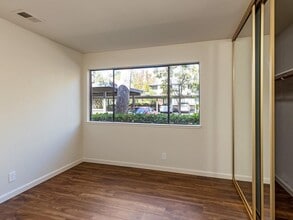 1905 La Terrace Cir in San Jose, CA - Building Photo - Building Photo