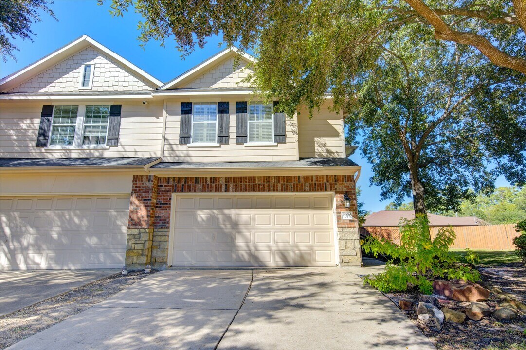 14559 Gleaming Rose Dr in Cypress, TX - Building Photo