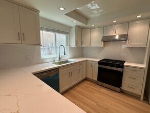 2318 Geranium St in San Diego, CA - Building Photo - Building Photo